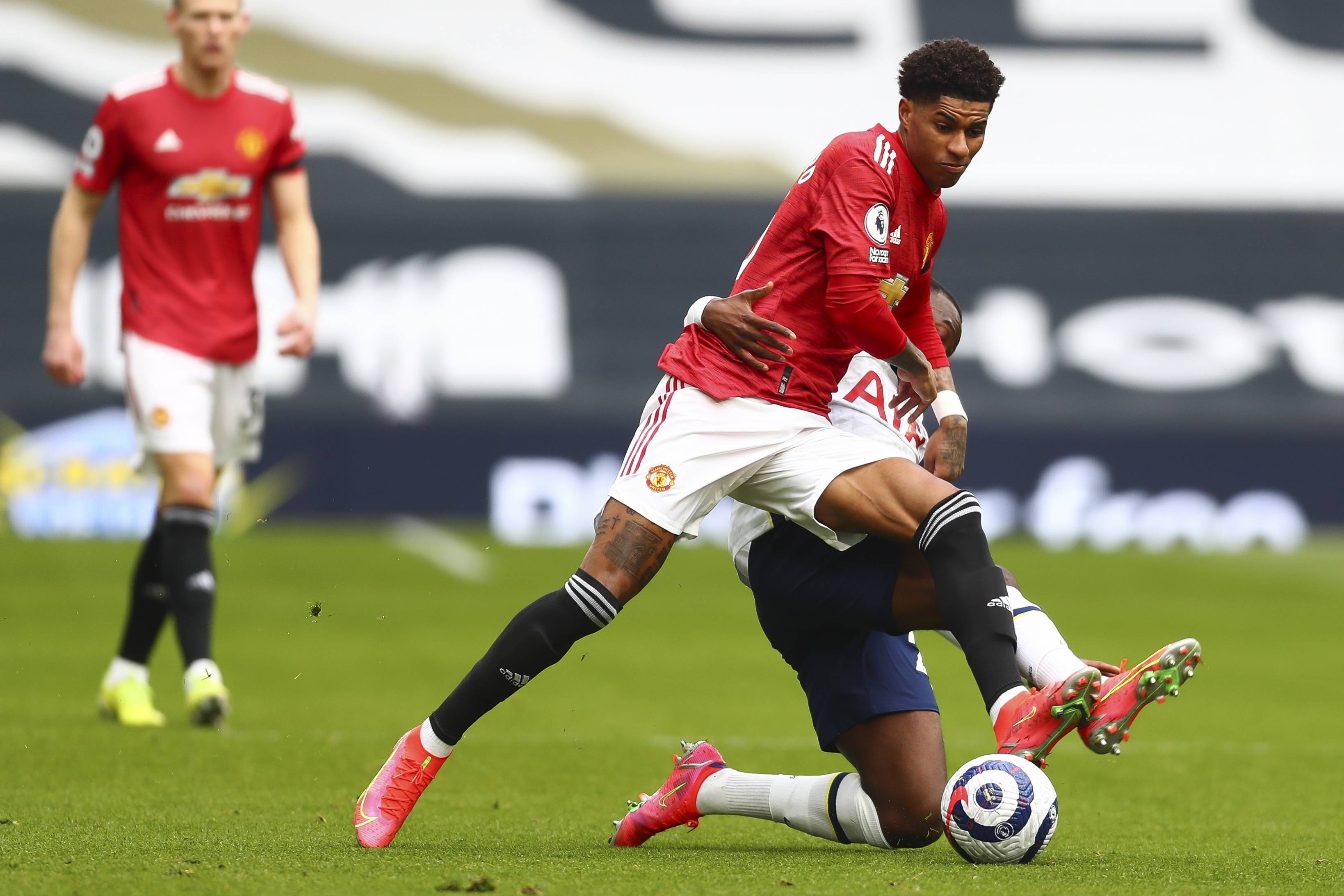 他稳健的防 他稳健的防